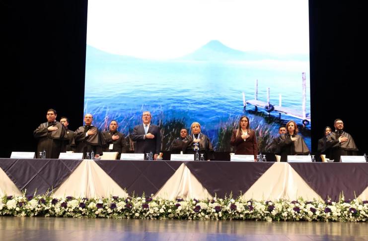 Magistrados del TSE en su acto oficial. Foto La Hora: Tribunal Supremo Electoral (TSE)