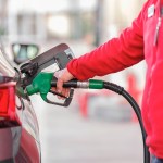 Se registra primera rebaja en los precios de los combustibles, según el MEM