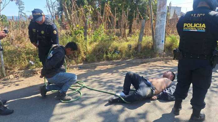 Dos hombres detenidos por la PNC