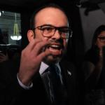 diputado Elmer Palencia se pronuncia por apagones en el Congreso. Foto La Hora: Daníel Ramírez.