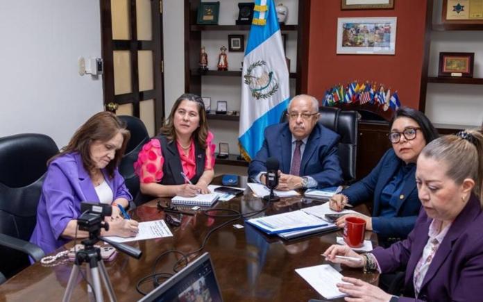 Minex coordina con embajadores de Medio Oriente protección de connacionales durante guerra en Irán.