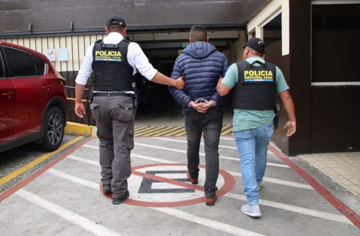Alias "Nene" capturado por crimen contra tatuador en Mixco. Foto La Hora: PNC