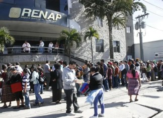 RENAP suspende atención presencial por Semana Santa y mantendrá servicios en línea. Foto La Hora: Archivo.