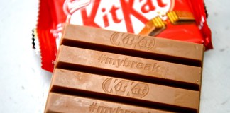 Roban camión con chocolates