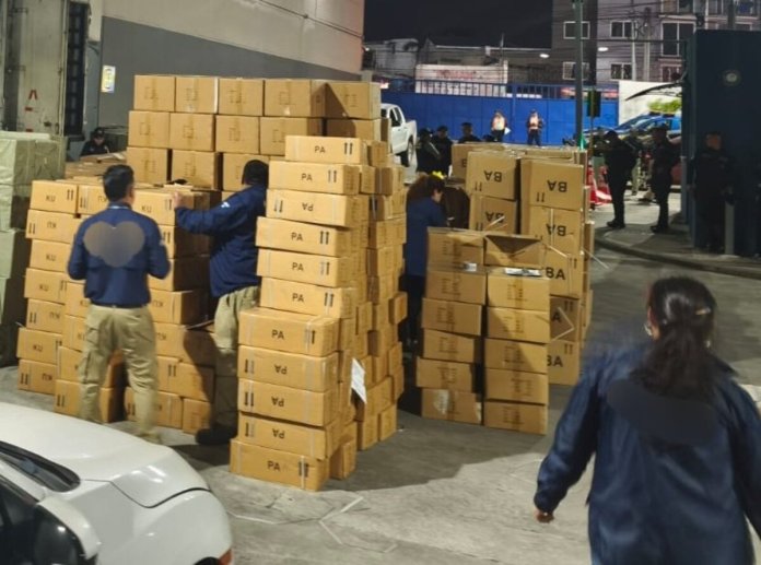 SAT detecta camiones con Q4.5 millones en medicamentos sin autorización farmacéutica