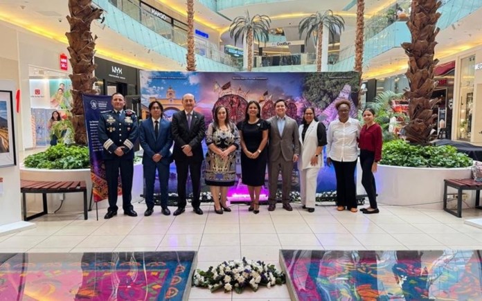 La Semana Santa guatemalteca se exhibe en Santo Domingo ante el público internacional.