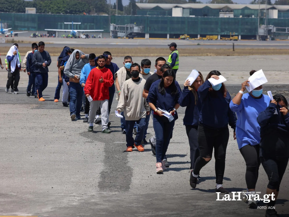Aumenta 42% el número de migrantes retornados de EE. UU. durante el primer bimestre de 2026 en comparación con año anterior