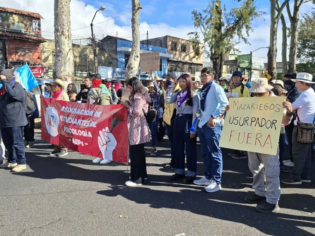 Sátira y crítica política marcan los 128 años de la Huelga de Todos los Dolores