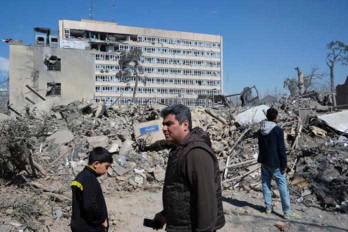 El director del Centro Nacional contra el Terrorismo de Estados Unidos, Joe Kent, presentó su renuncia en rechazo por la guerra que su país e Israel libran contra Irán.