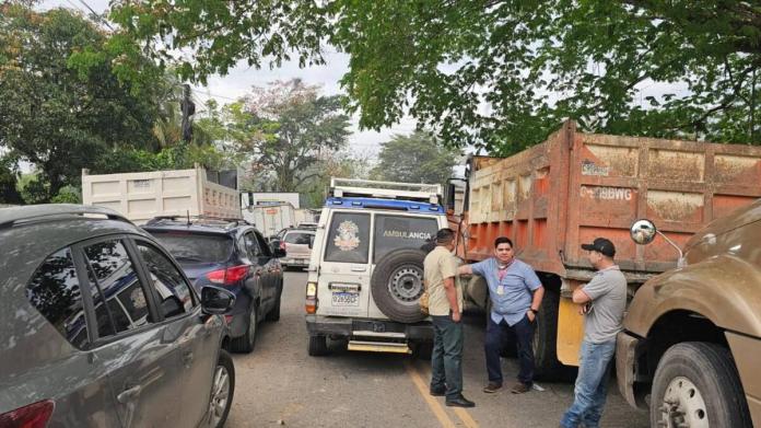 bloqueo la ruidosa - redes sociales (1)