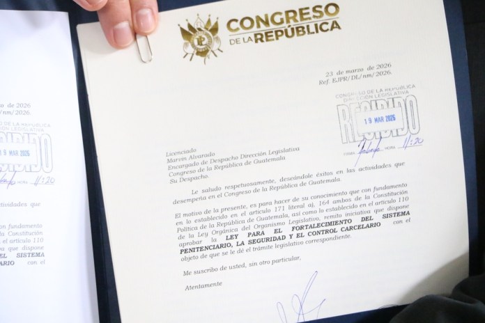 brazaletereos Diputados de distintas bancadas propone facilitar el acceso a brazaletes para privados de libertad. Foto: Congreso de la República
