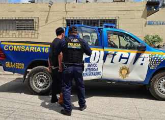 La Policía Nacional Civil capturó a un hombre que pretendía dar muerte a una menor de 3 años si no le daban la contraseña del teléfono de su expareja. Foto La Hora: PNC