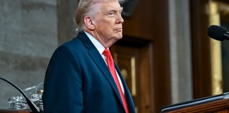 Archivo del presidente estadounidense Donald Trump, en el Senado de EE.UU. Foto La Hora: EFE