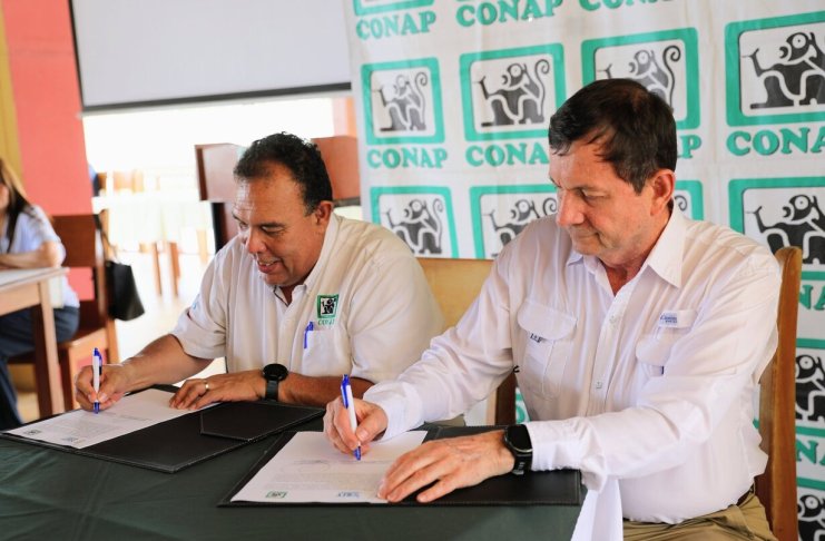 Firman convenio para llevar internet a las áreas protegidas de Guatemala.