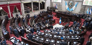 Diputados coincidieron en la importancia de aprobar la iniciativa de ley contra lavado de dinero, pero comentaron que algunos de sus colegas se dejan llevar por desinformación que genera temor. Foto: Congreso de la República