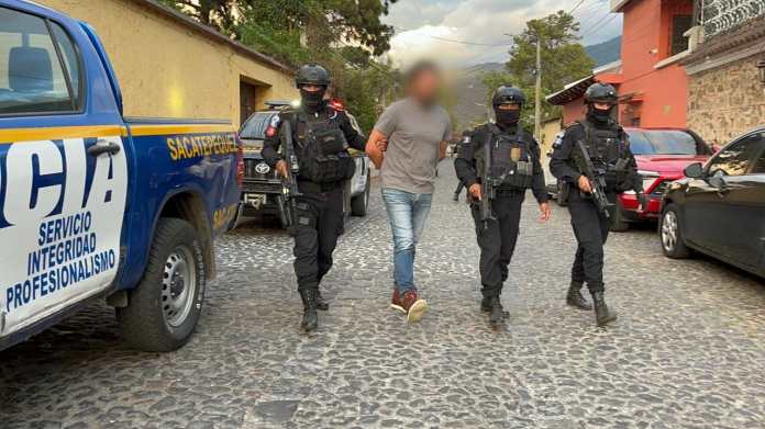 extraditable 26 detenido - PNC
