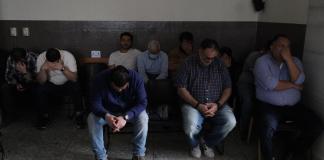 El juicio contra 25 implicados en el caso Insivumeh se retrasó luego que uno de los jueces a cargo del juicio se excusara. Foto La Hora: Daniel Ramírez