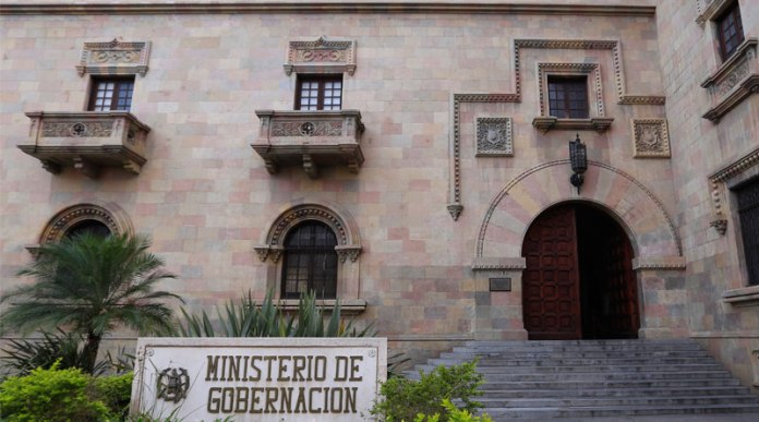 Según el Sicoin, el Mingob pagó Q74.3 millones a excolaboradores que demandaron por incumplimiento de derechos laborales. Foto: La Hora/Archivo.