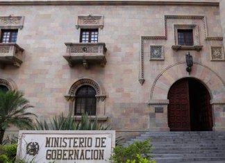 Según el Sicoin, el Mingob pagó Q74.3 millones a excolaboradores que demandaron por incumplimiento de derechos laborales. Foto: La Hora/Archivo.