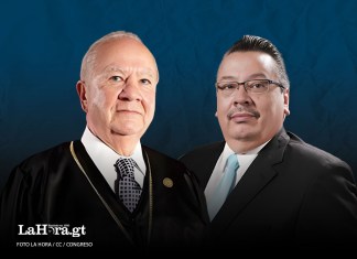 El magistrado titular, Roberto Molina Barreto (izquierda) y el magistrado suplente, Luis Rosales (derecha) fuero electos por los diputados. Arte: La Hora