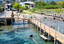 El muelle municipal fue reemplazado por uno nuevo y las autoridades indicaron que el anterior ya estaba deteriorado. Foto La Hora: municipalidad de San Juan La Laguna