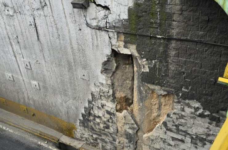 Así se ve una de las secciones del paso a desnivel de Lomas del Norte, en la zona 17.
