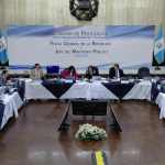 La Comisión de Postulación para elegir candidatos a fiscal general dejó fuera del proceso en forma definitiva a 10 aspirantes. Foto La Hora: Sergio Osegueda