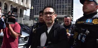 El expresidente del INDE, Melvin Quijivix fue beneficiado con un cambio de delito lo que provocó que este ya no fuera enviado a prisión preventiva. Foto La Hora: Daniel Ramírez