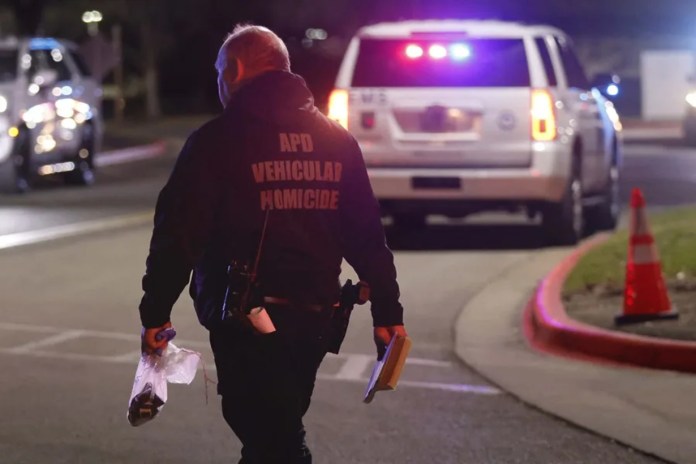 Las autoridades de Estados Unidos investigan si el tiroteo que provocó la muerte de dos personas en Austin (Texas) está relacionado con los ataques a Irán.