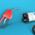 Entre los vehículos, existen los de combustión, los híbridos y los eléctricos. Foto: Canva.