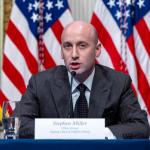 Asesor de Trump asegura que EE.UU. tiene capacidad de bloquear a Irán "indefinidamente"