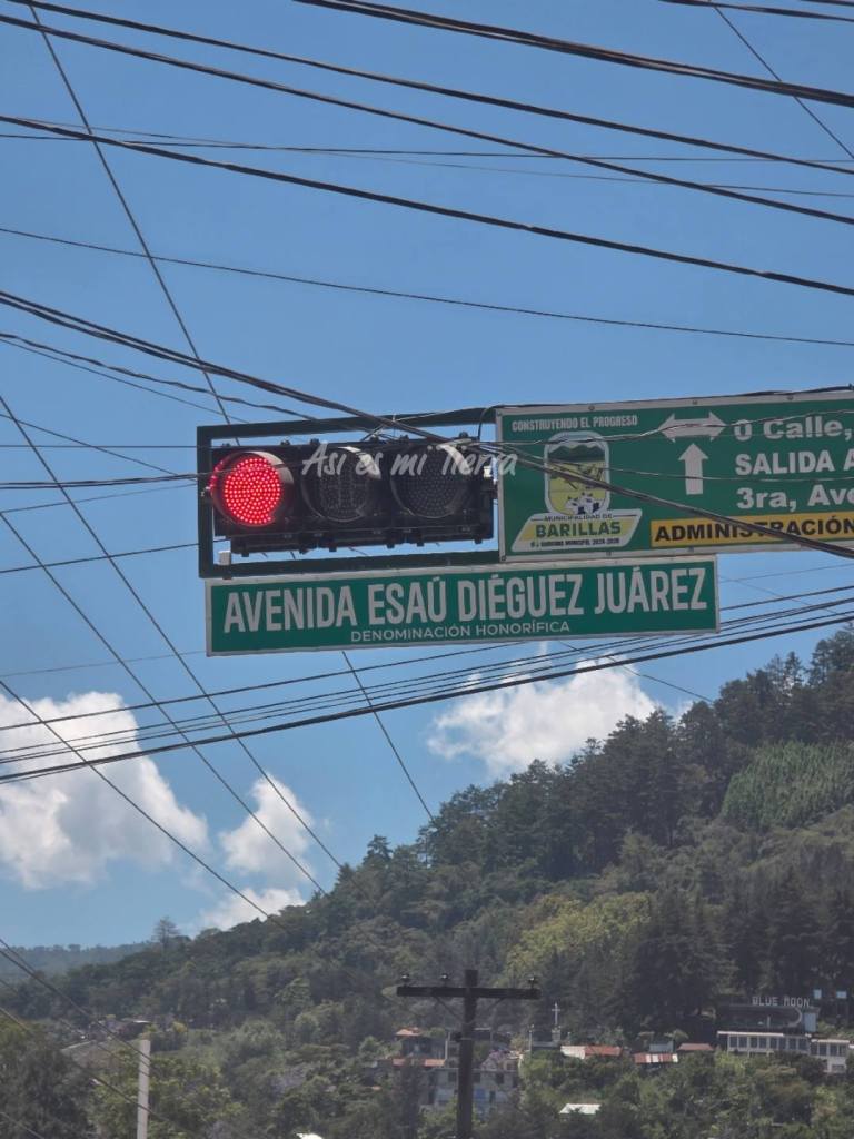 La Avenida Esaú Diéguez fue nombrada por la administración municipal en el inicio de su feria patronal. Foto La Hora: Así es Mi Tierra 502/FB