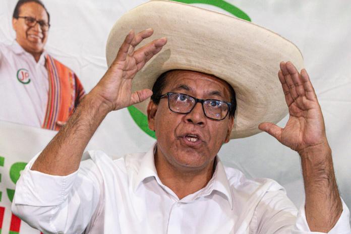 Sánchez espera llegar a segunda vuelta en Perú para liberar a Castillo y 