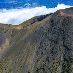 CONAP advierte riesgos y presenta recomendaciones para visitantes del volcán Acatenango.