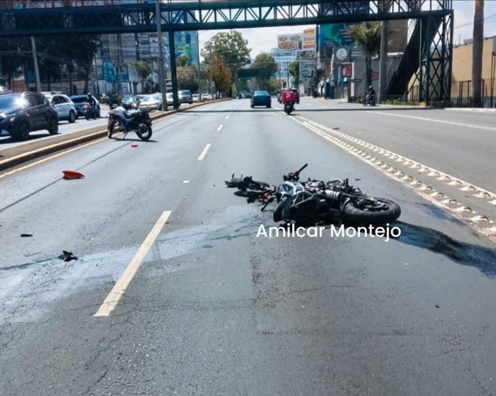 Bulevar Los Próceres cerrado tras muerte de motorista. Foto La Hora: Amílcar Montejo