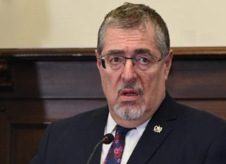 Arévalo señala posibles arbitrariedades en proceso para Fiscal General y espera resolución de impugnaciones.