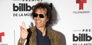 Fotografía de archivo del 5 de octubre de 2023 del guitarrista argentino Felipe Staiti posando en la alfombra azul de los Premios Billboard en Miami (EE.UU.). Foto La Hora: EFE.