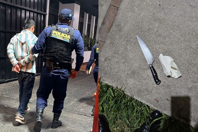 Hombre detenido por acuchillar a su padre para presuntamente ser miembro del Barrio 18. Foto La Hora: PNC.