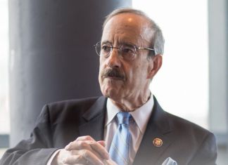 Fallece Eliot Engel excongresista estadounidense e impulsor de la "Lista Engel". Foto La Hora: RR.SS.