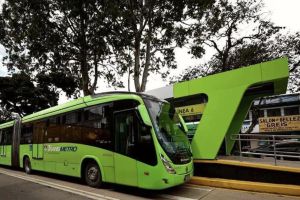 Municipalidad anuncia horarios especiales de TransMetro y TuBus por Semana Santa