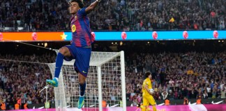 Barcelona vence al Espanyol y amplía ventaja a nueve puntos sobre el Real Madrid.