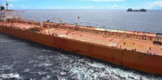 Buque vinculado a Irán interceptado y abordado por EE. UU.