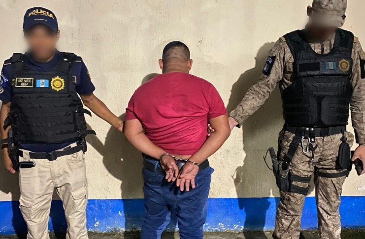 Capturan a presunto responsable de ataque armado donde PNC falleció. Foto La Hora: PNC