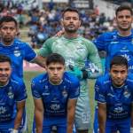 Tomás Casas y Víctor Ayala, portero titular y suplente de Cobán, se lesionaron durante el partido contra Achuapa, por lo que un jugador de campo tuvo que ponerse los guantes y defender el arco por más de 70 minutos.