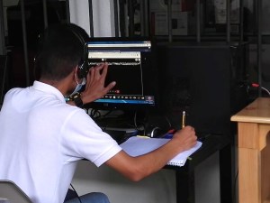 Mineduc oficializa política para la digitalización en centros educativos del sector público