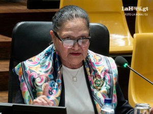 Consuelo Porras defiende su gestión, pese a falta de avances en investigaciones, y no presenta plan de trabajo ante Postuladora