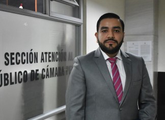 El fiscal anticorrupción Eduardo Pantaleón libra la última batalla en el terreno judicial para defender su inocencia en un caso señalado de criminalización. Foto La Hora: José Orozco.