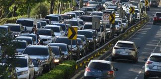 Choque mortal de motociclistas colapsa tránsito hacia carretera a El Salvador. Foto La Hora: José Orozco.