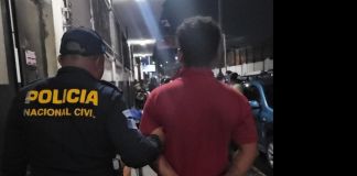 El 8 de febrero fue sorprendido con un arma de fuego cuando se movilizaba en una motocicleta junto a otra persona. En esta ocasión tenía en su poder un arma e iba solo. Foto La Hora PNC