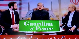 Irán y Estados Unidos rompieron este sábado en Islamabad décadas de silencio diplomático al sentarse frente a frente para su primera negociación directa desde la Revolución Islámica de 1979. Foto La Hora: EFE.